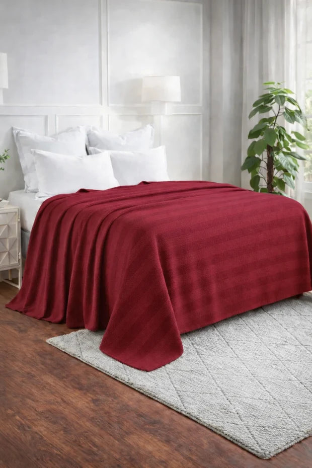 Textured Chevron Woven Cotton Blanket – Cozy All-Season Throw in Rich Maroon DZ-20