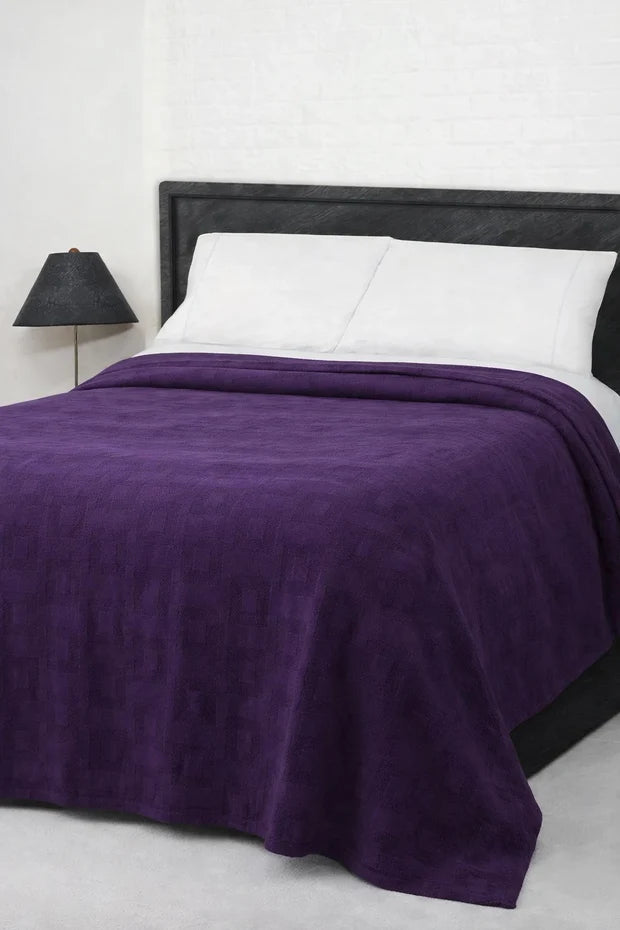 Elegant Purple Thermal Blanket 72x90 Inches | 300 GSM DZ-12