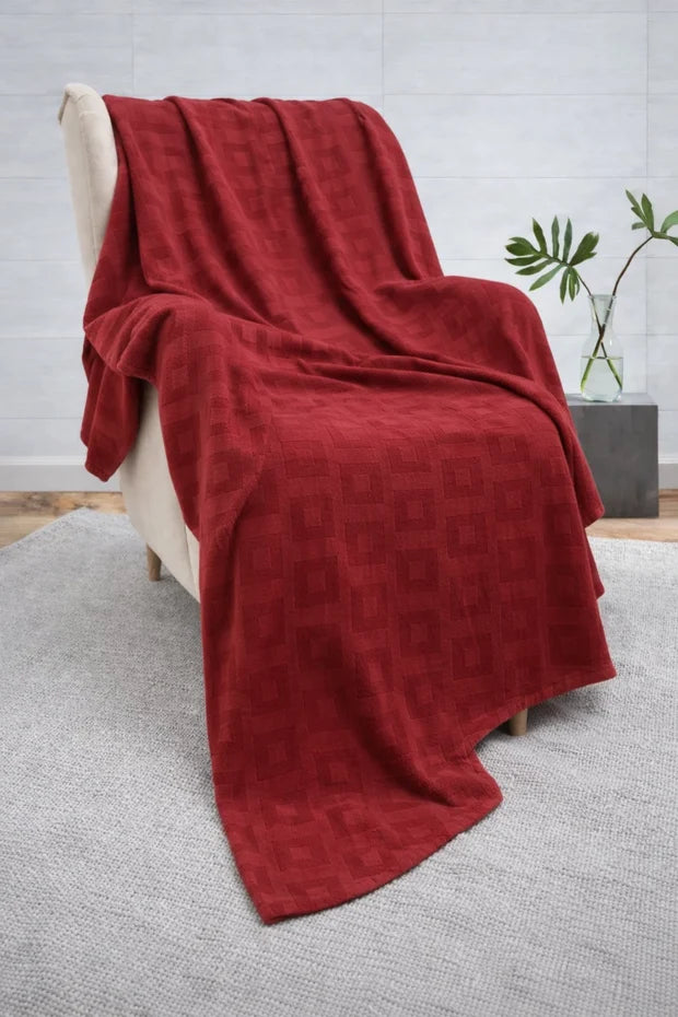 Red Textured Thermal Blanket 72x90 Inches | 300 GSM DZ-10