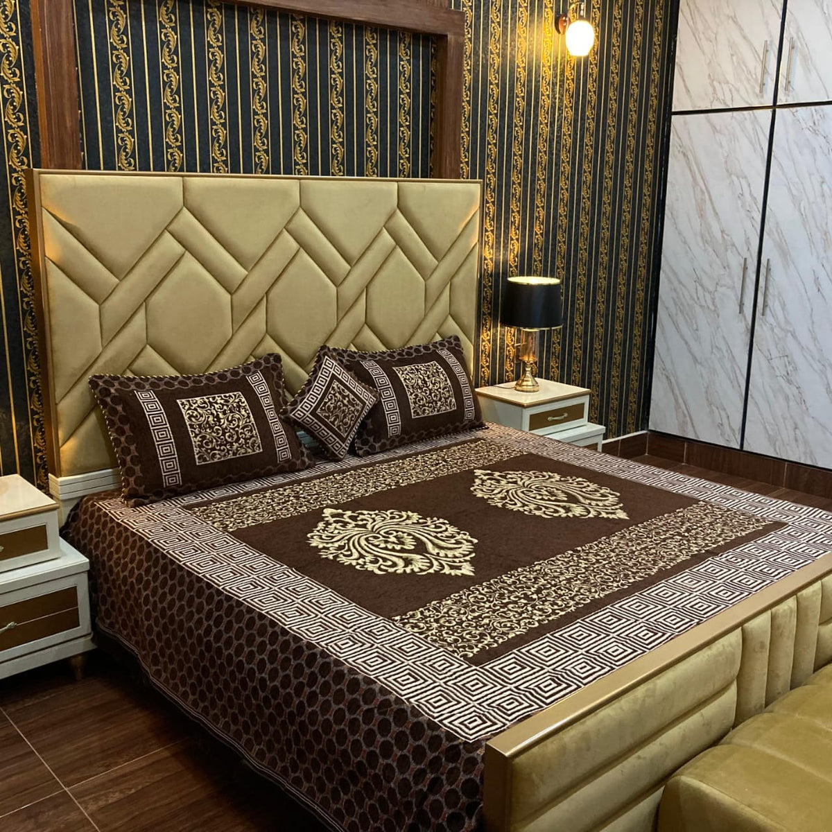 Velvet Bridal Bedsheet Set-4 Pcs Nishat-6596