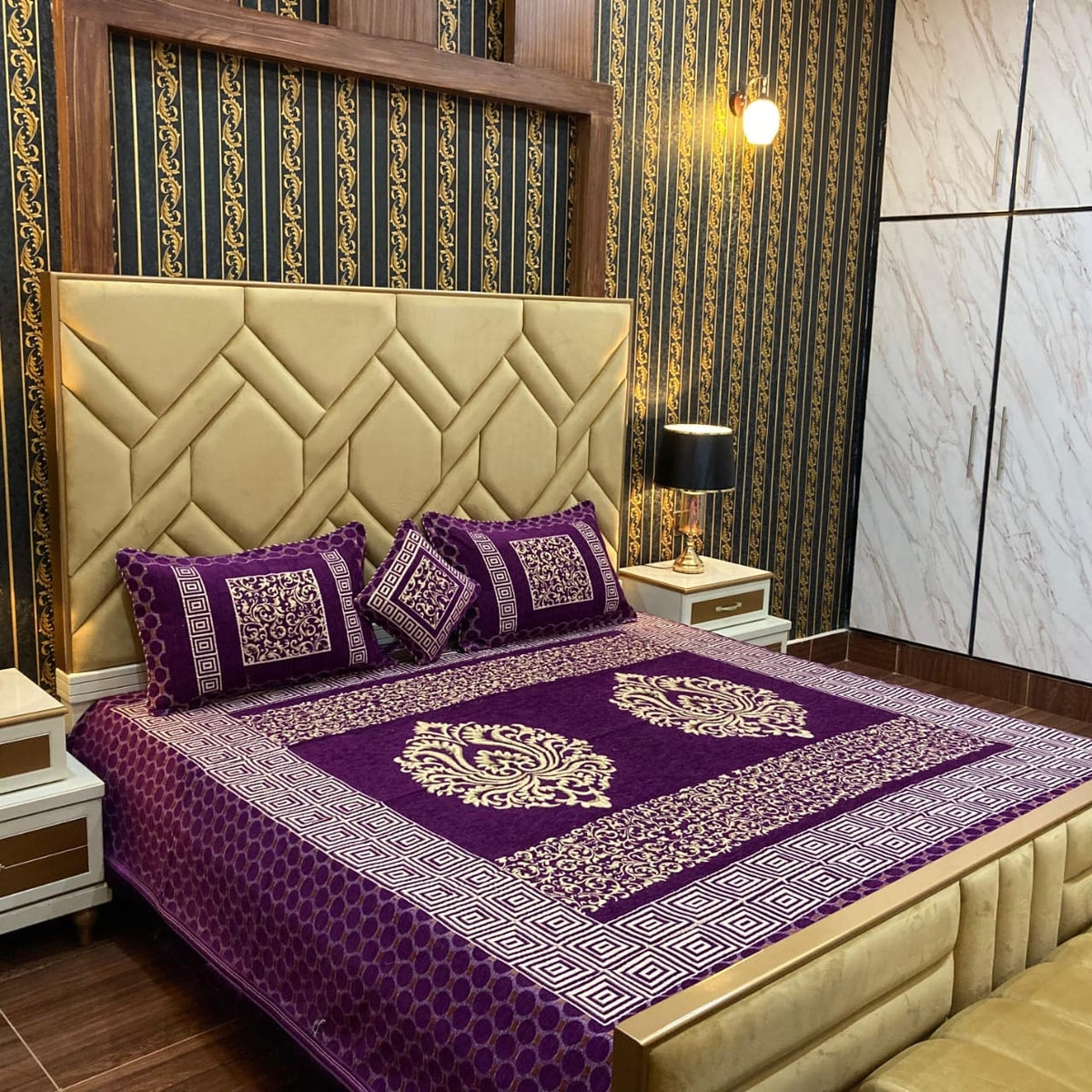 Velvet Bridal Bedsheet Set-4 Pcs Nishat-6600