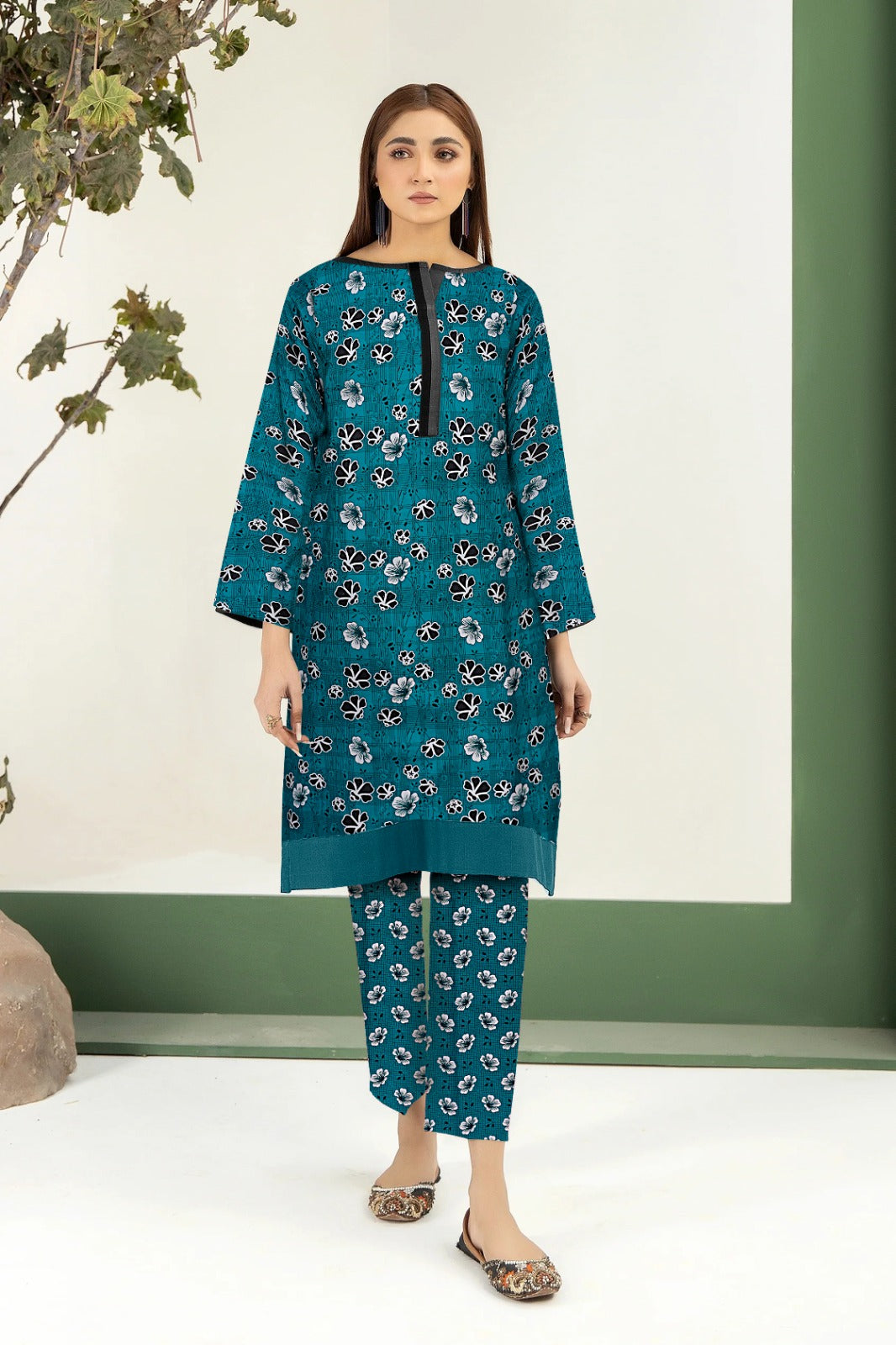 2 Piece – Cotton Digital Print Suit ( Nishat LS56)